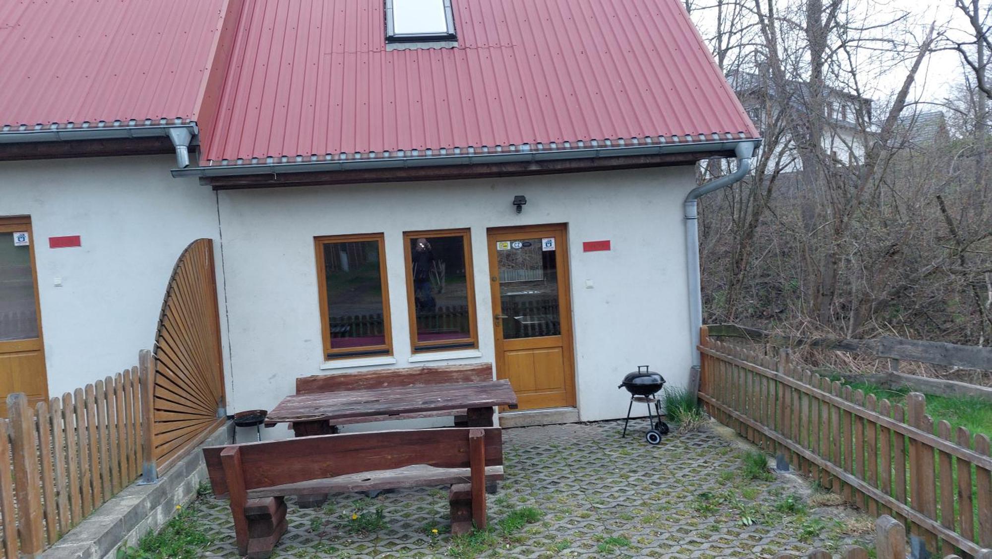 Domki Nad Jeziorem Karlowice Eksteriør bilde